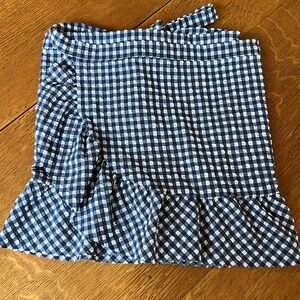 J. Crew Ruffle cover-up wrap skirt in classic gingham blue and white. XS/S
NWT
